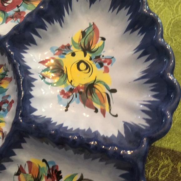 LARGE DIVIDED PLATTER SERVING TRAY PLATE HANDPAINTED FLORAL Round Vintage. - Picture 4 of 8
